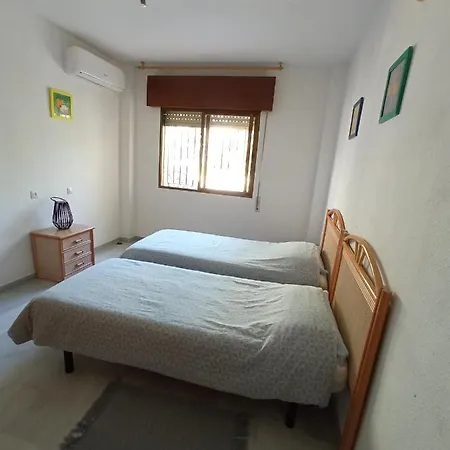 House In A Cove 빌라 *